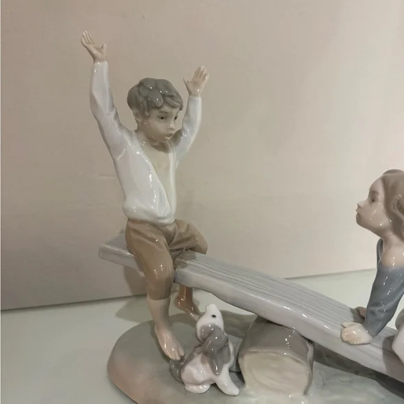 Lladro Porcelain Figurine of Children on Seesaw - Picture 3 of 4